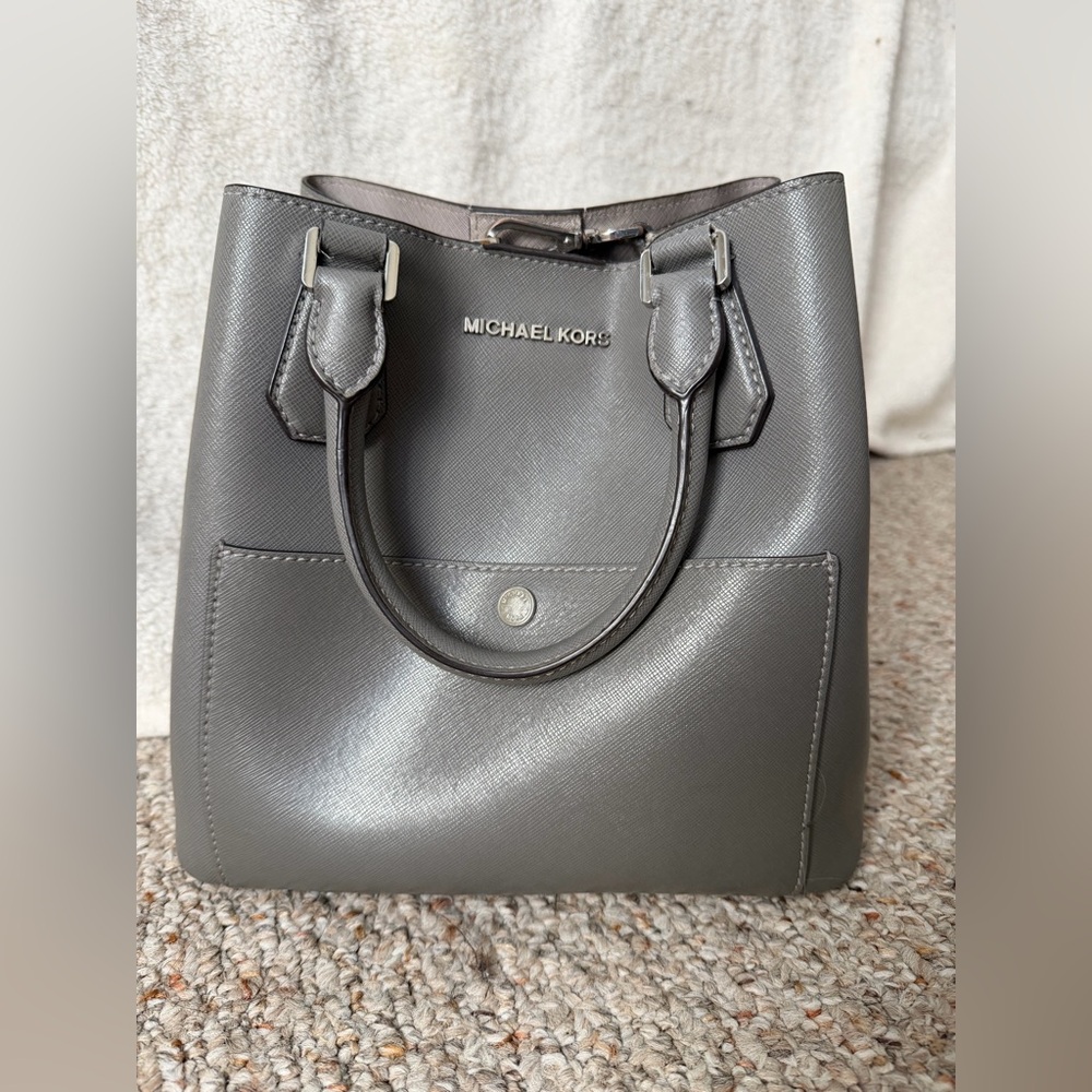 Michael Kors Gray Greenwich Grab Bag